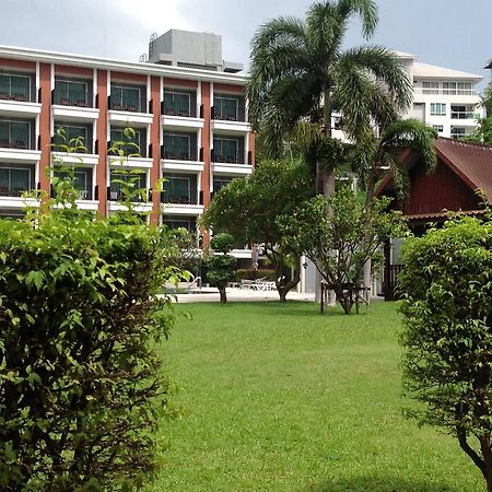 Hotel Marsi Pattaya Extérieur photo