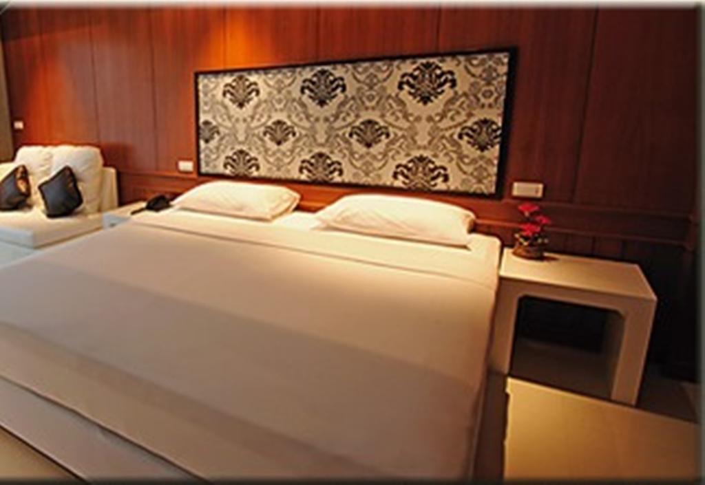 Hotel Marsi Pattaya Extérieur photo