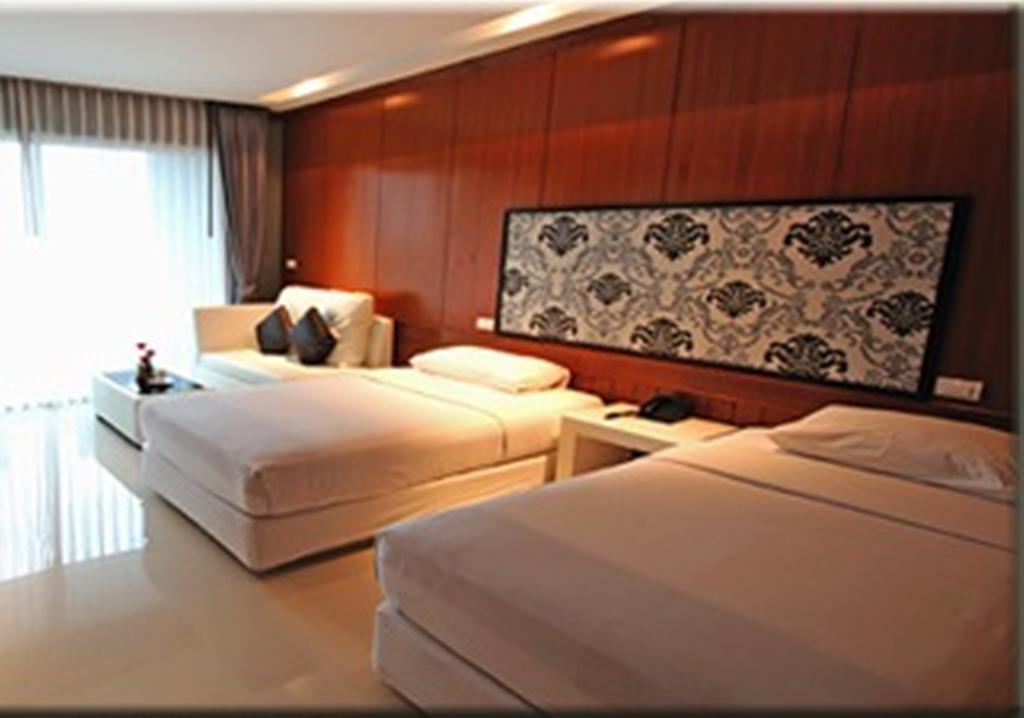 Hotel Marsi Pattaya Extérieur photo