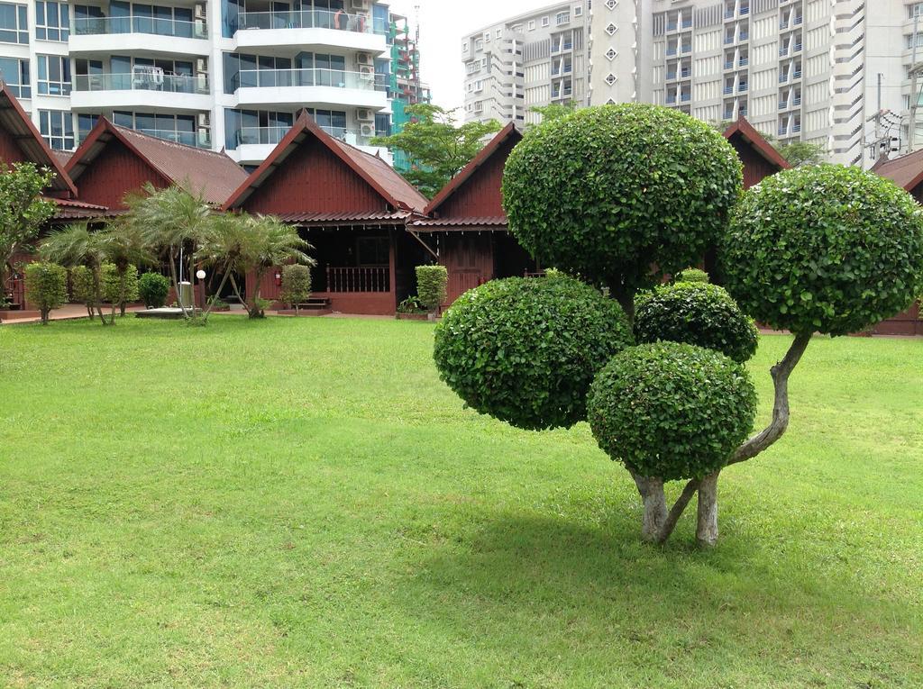 Hotel Marsi Pattaya Extérieur photo