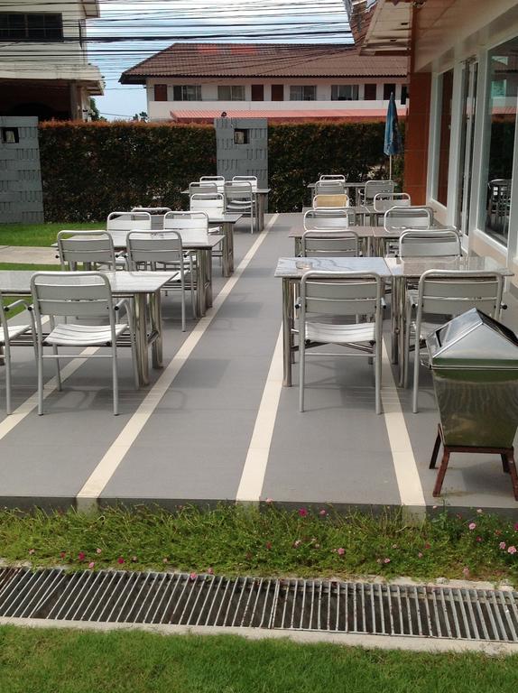 Hotel Marsi Pattaya Extérieur photo