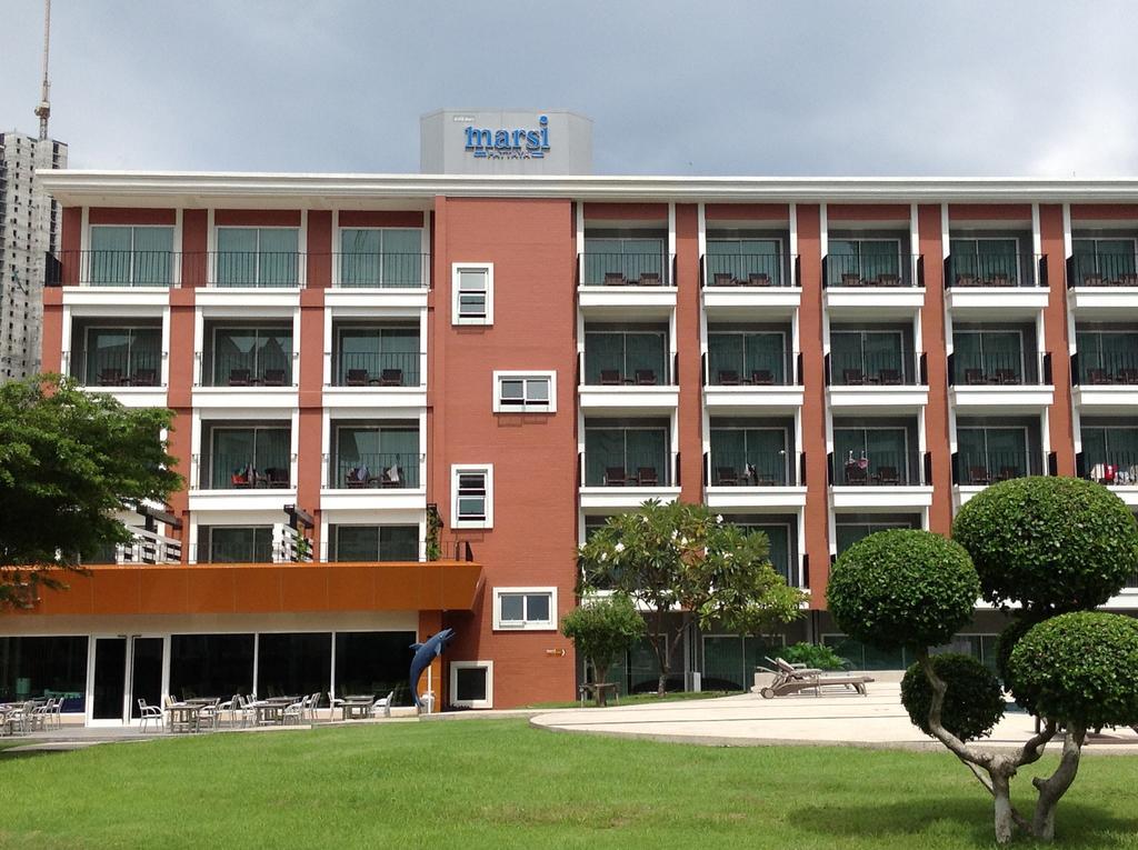 Hotel Marsi Pattaya Extérieur photo