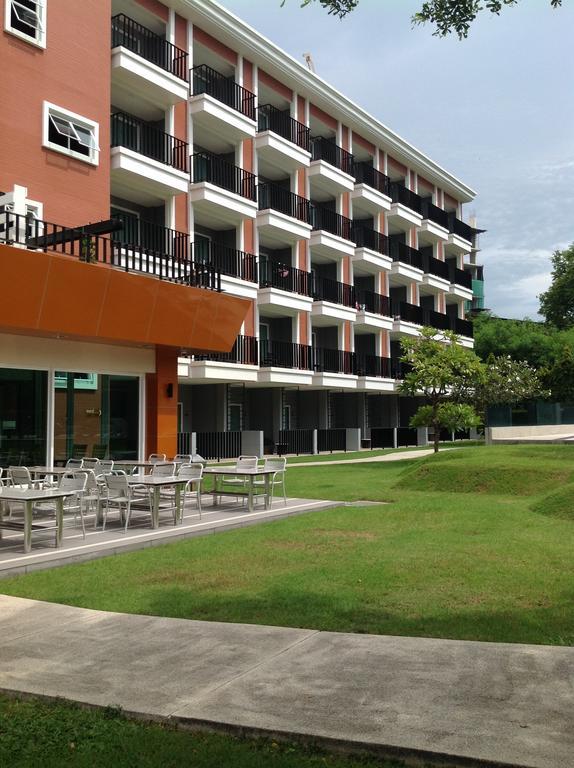 Hotel Marsi Pattaya Extérieur photo