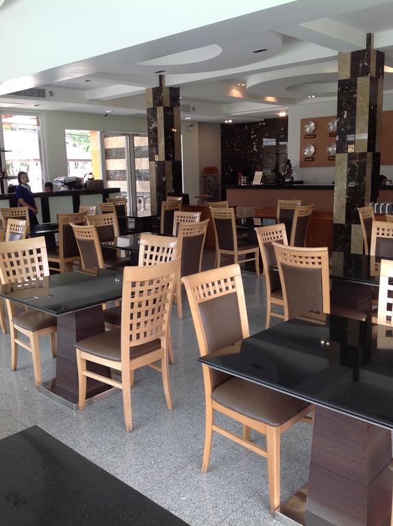 Hotel Marsi Pattaya Extérieur photo