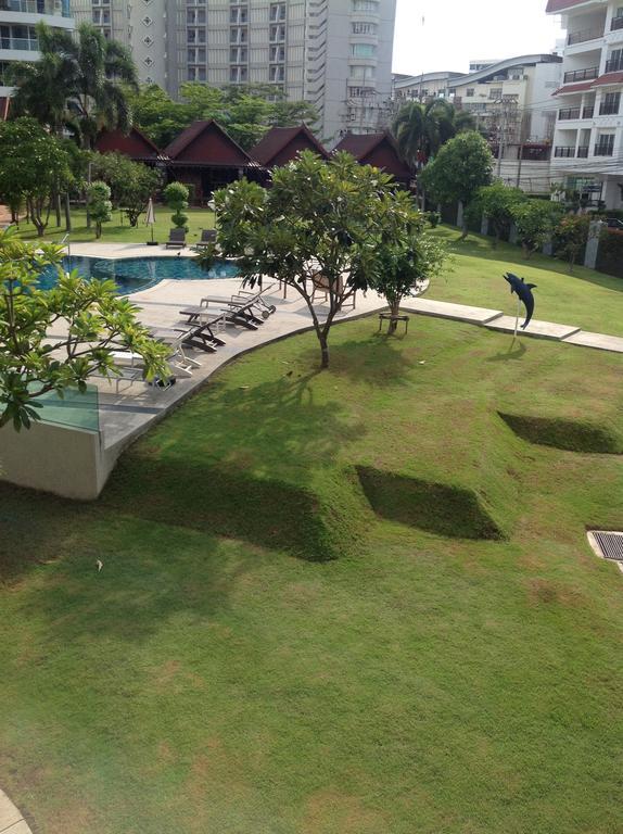 Hotel Marsi Pattaya Extérieur photo