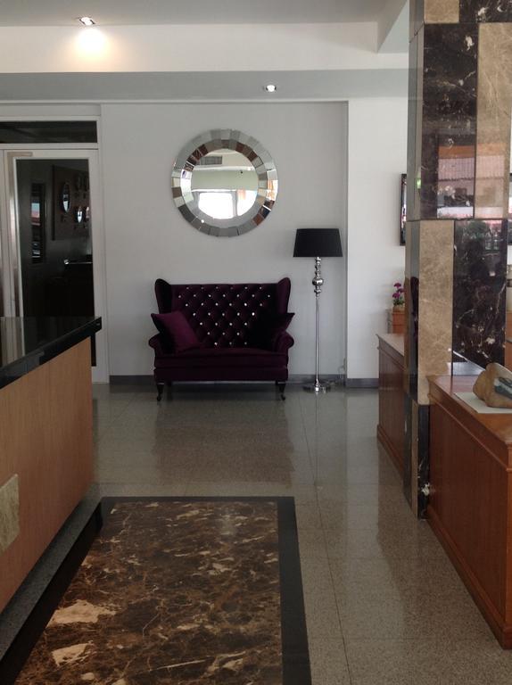 Hotel Marsi Pattaya Extérieur photo